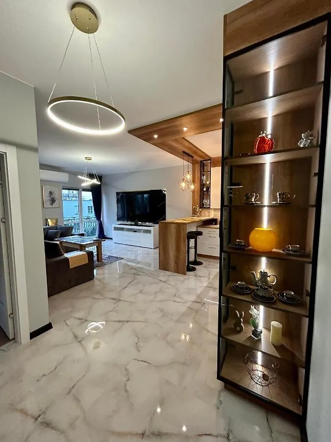 Golden Luxury Suite Nowy Dwor Mazowiecki 0*,